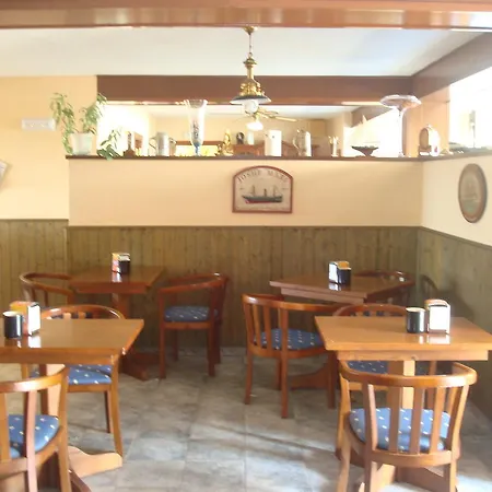 فندق Brisamar Bañugues