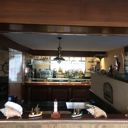 Brisamar Hotel Banugues